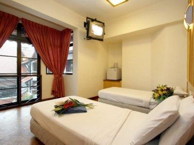 Costa Sands Resort, Sentosa Resort 3*